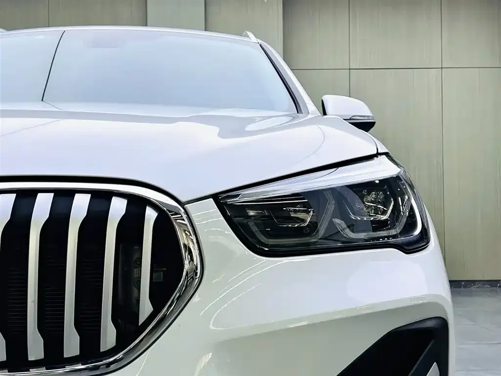BMW X1 2022 из CN, фото 3