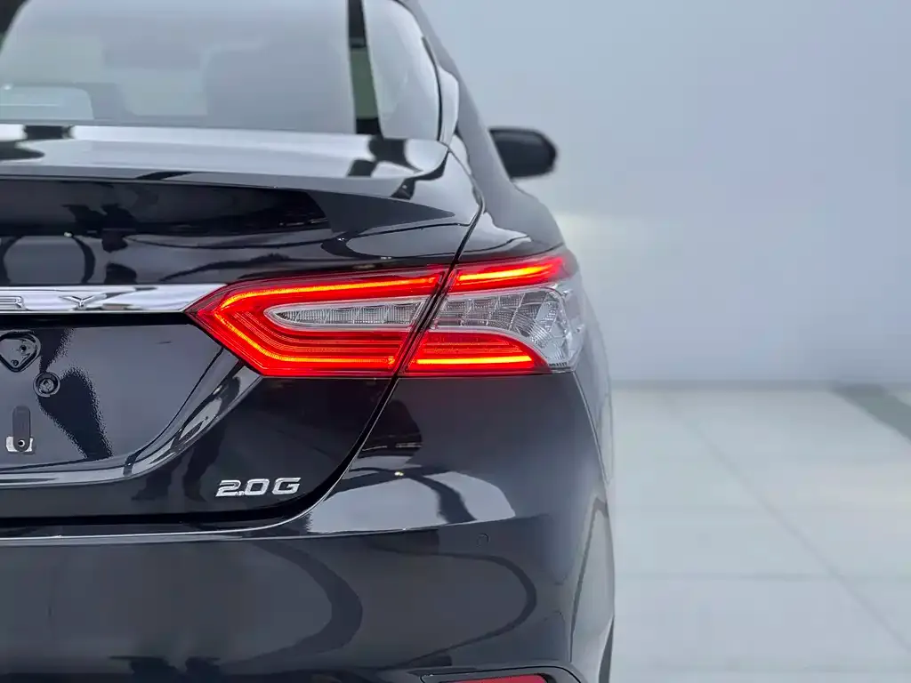 Toyota Camry 2023 из CN, фото 3