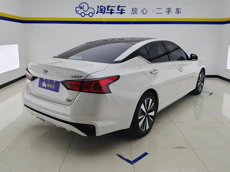 Nissan Teana 2022 из CN, фото 4