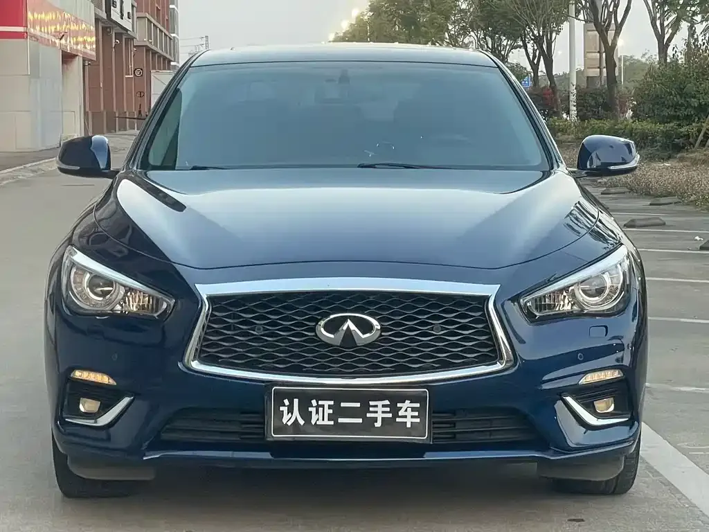 Infiniti Q50L 2022 из CN, фото 10