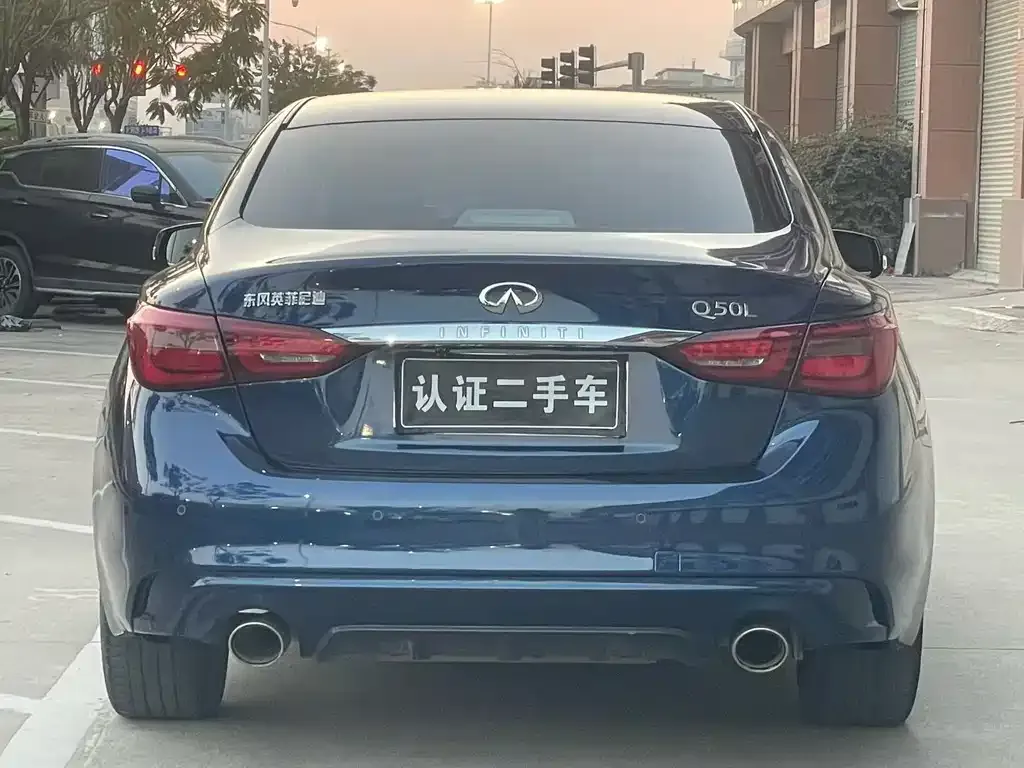 Infiniti Q50L 2022 из CN, фото 7