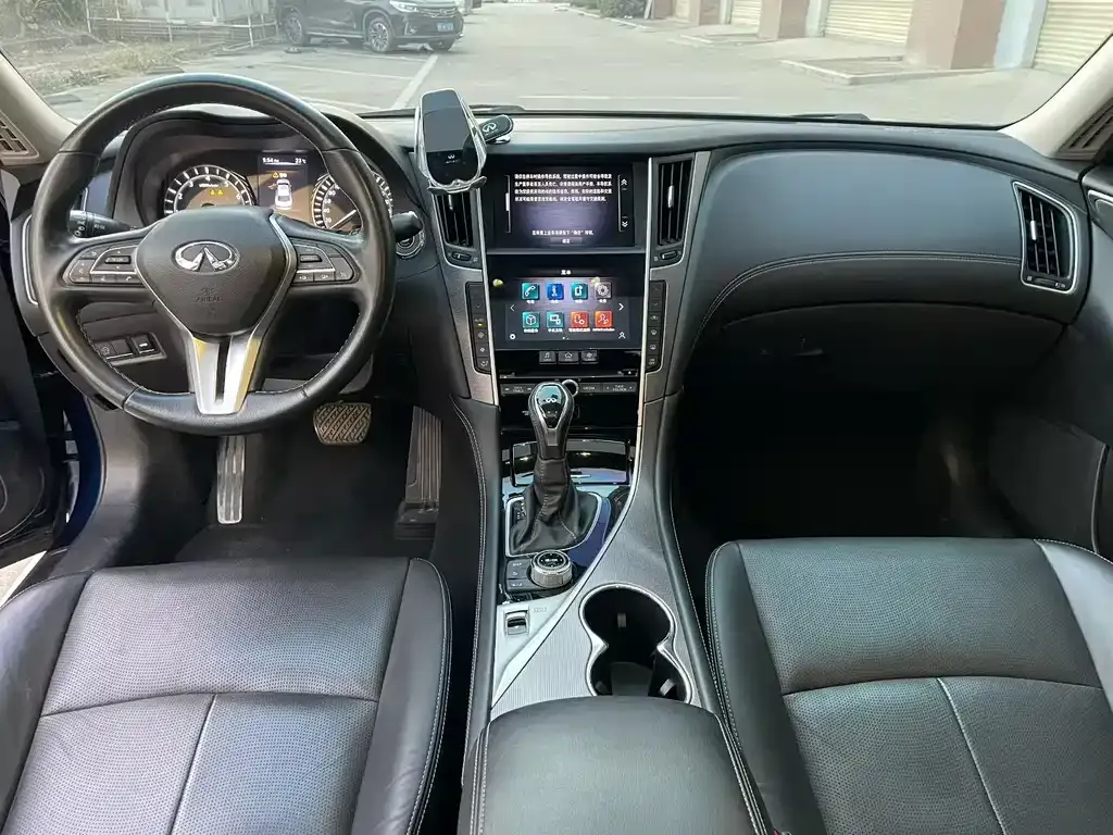 Infiniti Q50L 2022 из CN, фото 4