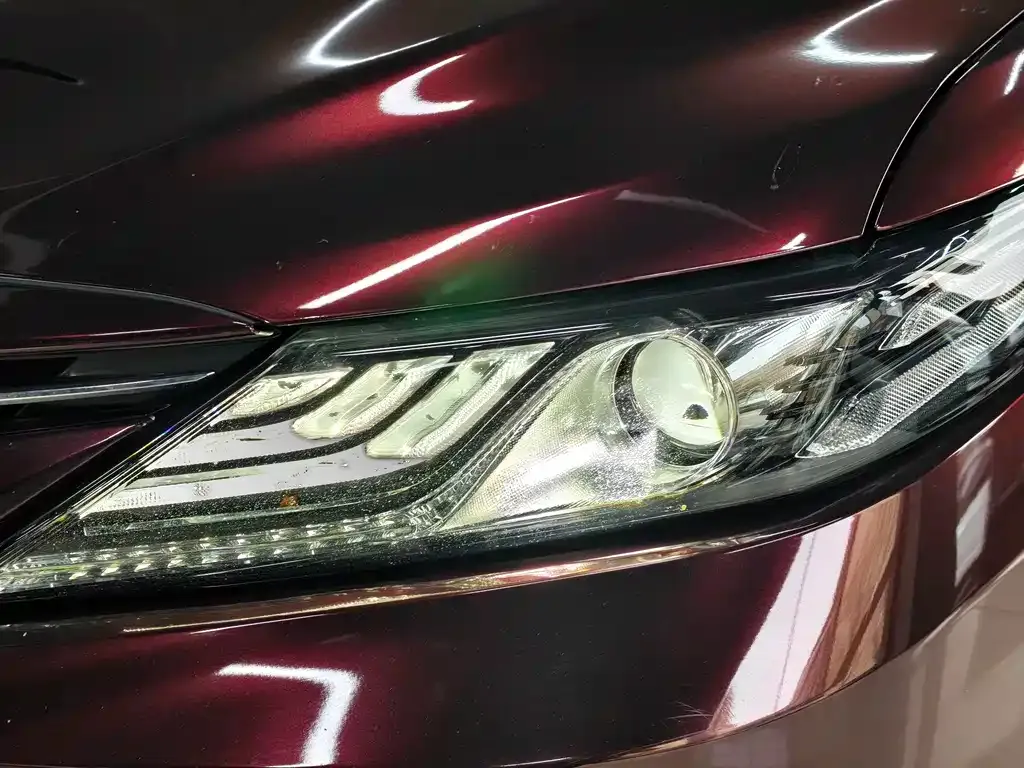 Toyota Camry 2023 из CN, фото 7