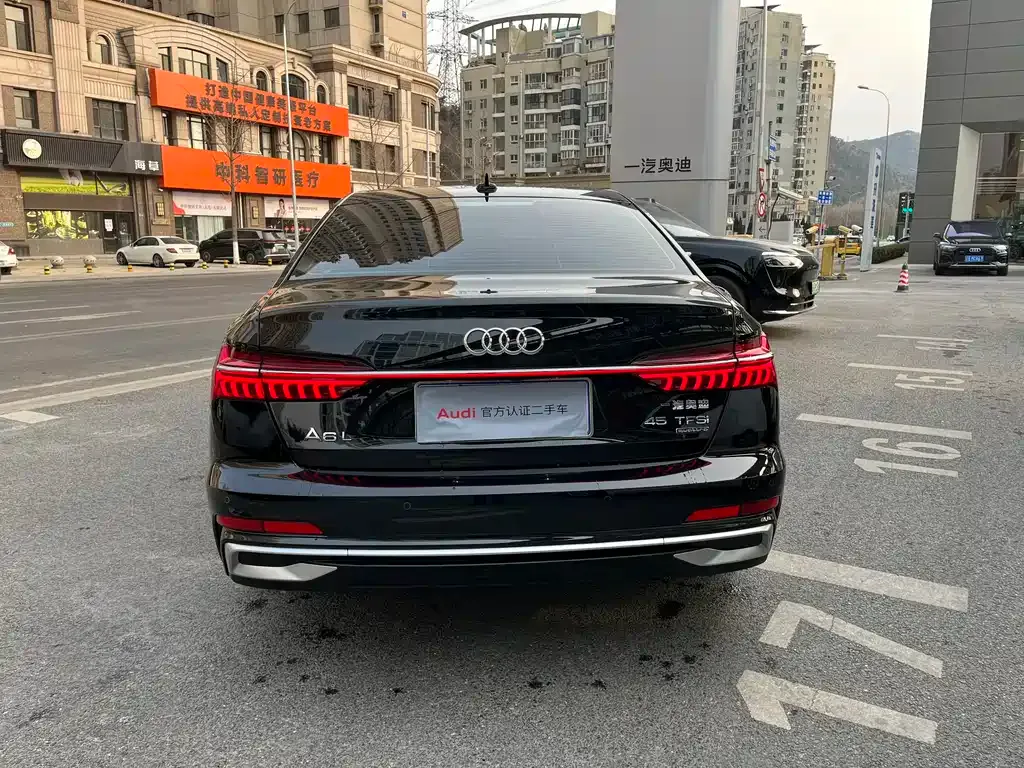 Audi A6L 2025 из CN, фото 6
