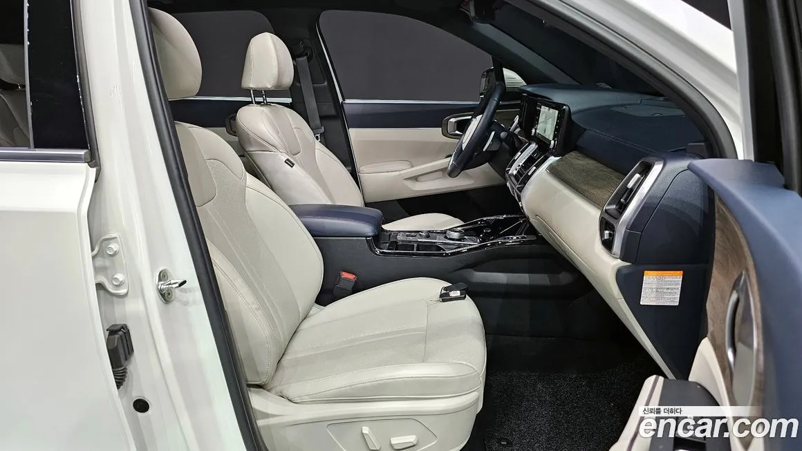Kia Sorento — фото 10