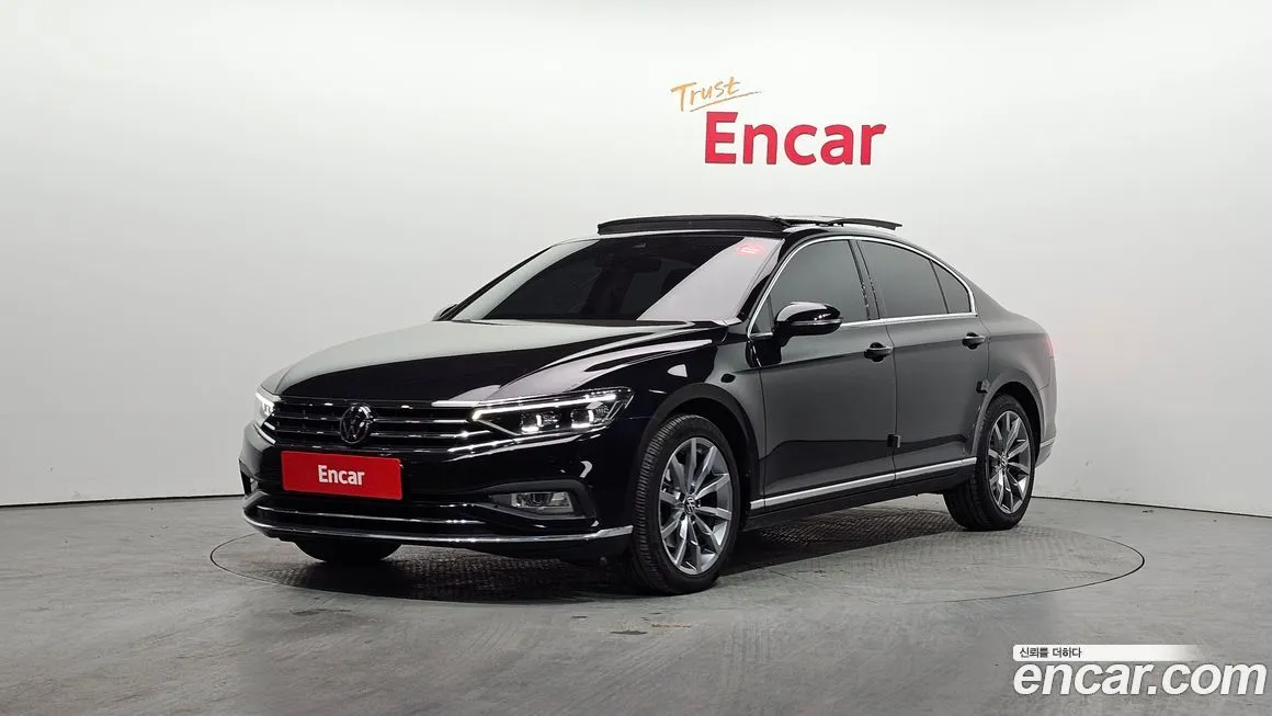 Volkswagen Passat — фото 1