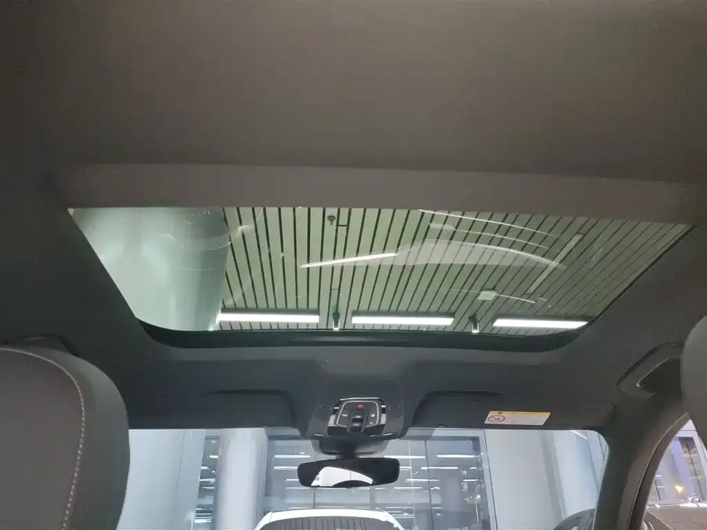 Audi A6L 2024 из CN, фото 8