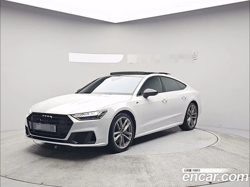 Audi A7 — фото 1