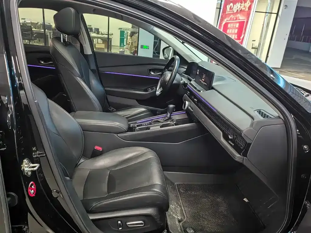 Honda Accord 2023 из CN, фото 10