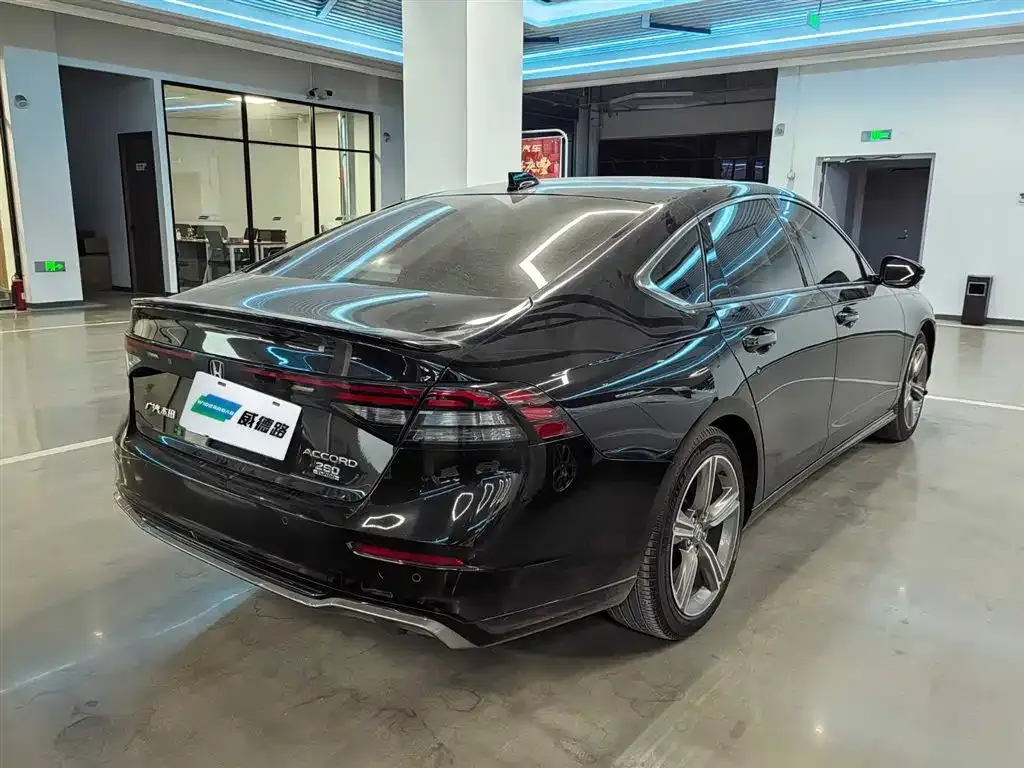 Honda Accord 2023 из CN, фото 4