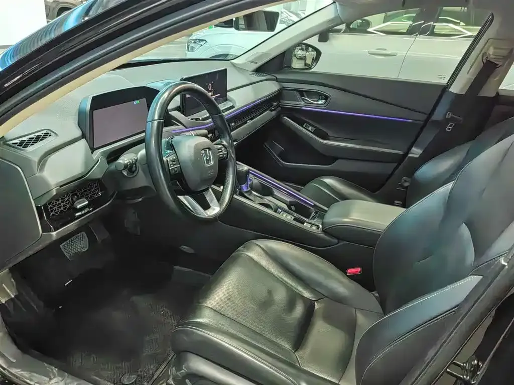 Honda Accord 2023 из CN, фото 7