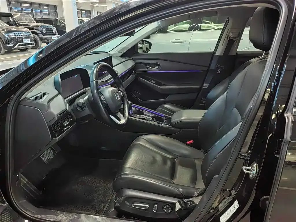 Honda Accord 2023 из CN, фото 6