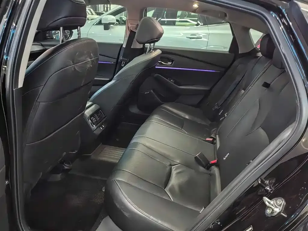 Honda Accord 2023 из CN, фото 8