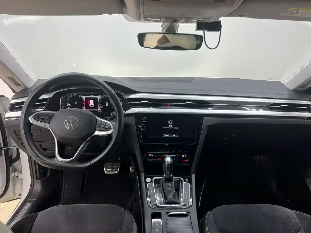 Volkswagen CC 2022 из CN, фото 8