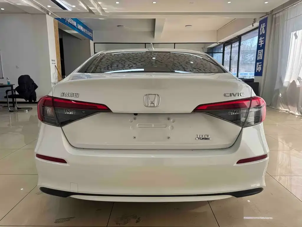 Honda Civic 2021 из CN, фото 4