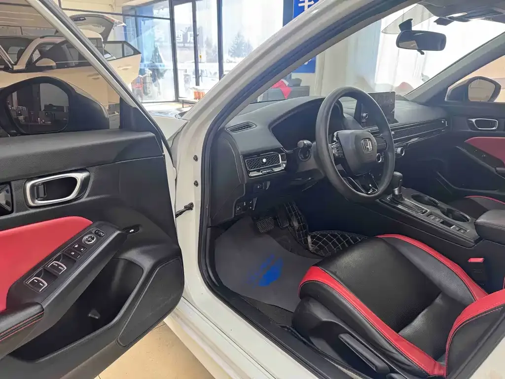 Honda Civic 2021 из CN, фото 8