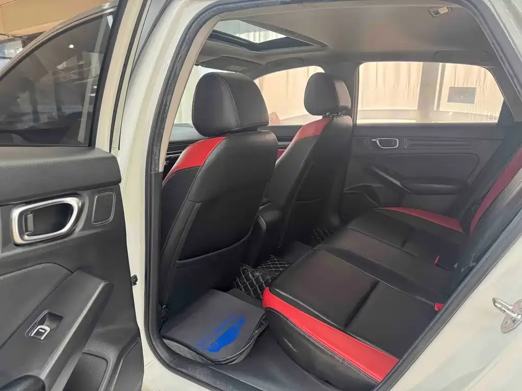 Honda Civic 2021 из CN, фото 2