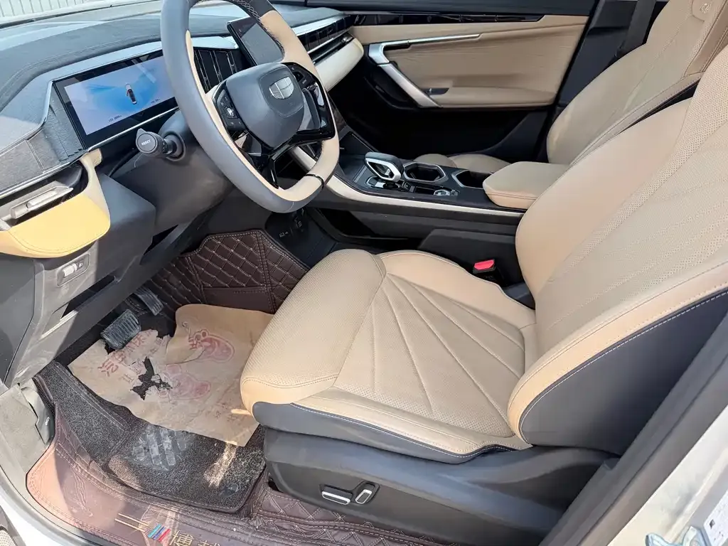 Geely Boyue L 2024 из CN, фото 8