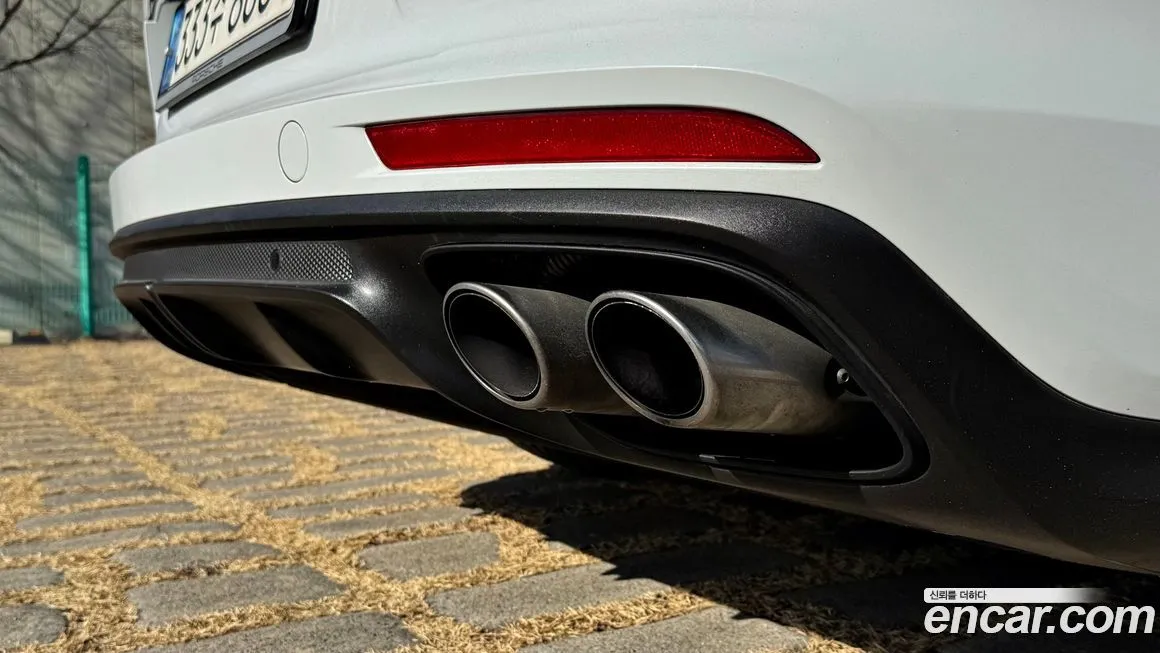 Porsche Panamera 2022 из KR, фото 4