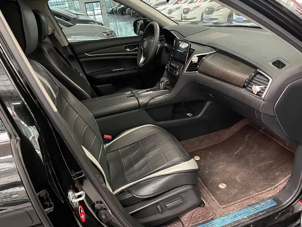 Honda Avancier 2023 из CN, фото 9