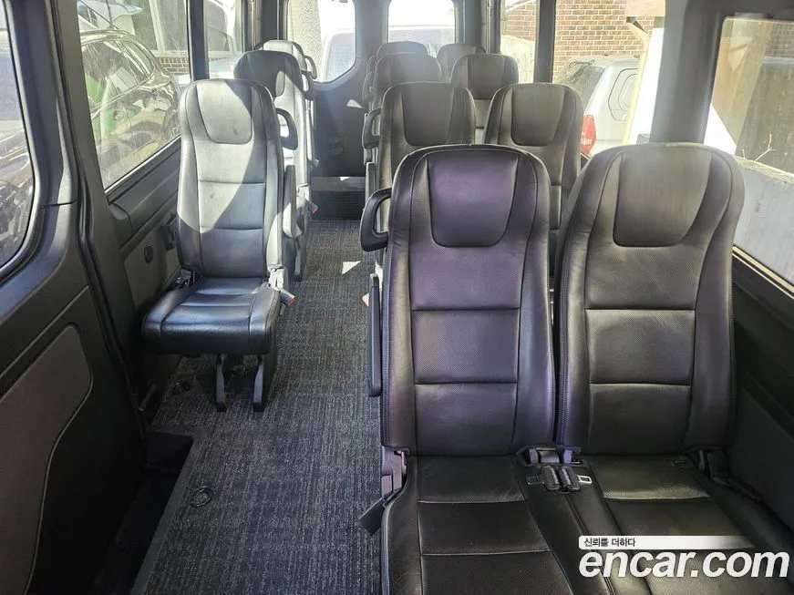 Mercedes-Benz Sprinter 2023 из KR, фото 9