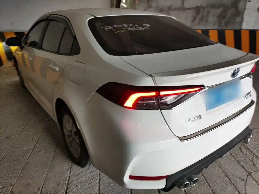 Toyota Corolla 2024 из CN, фото 3