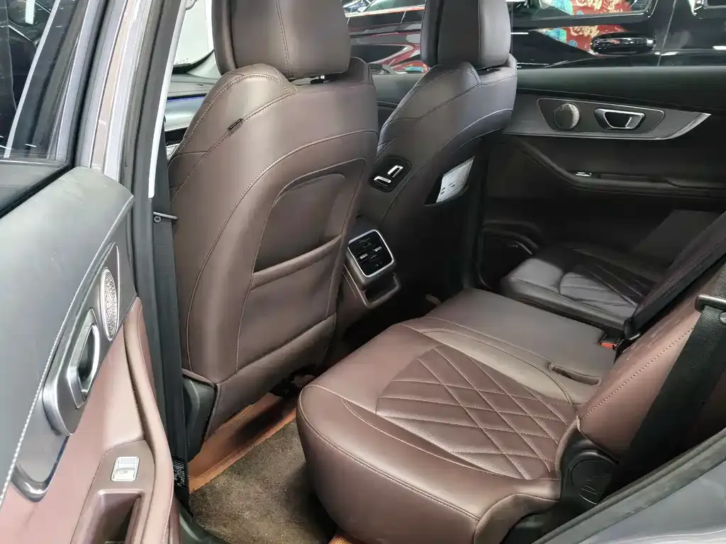 Chery Tiggo 8 PRO — фото 10