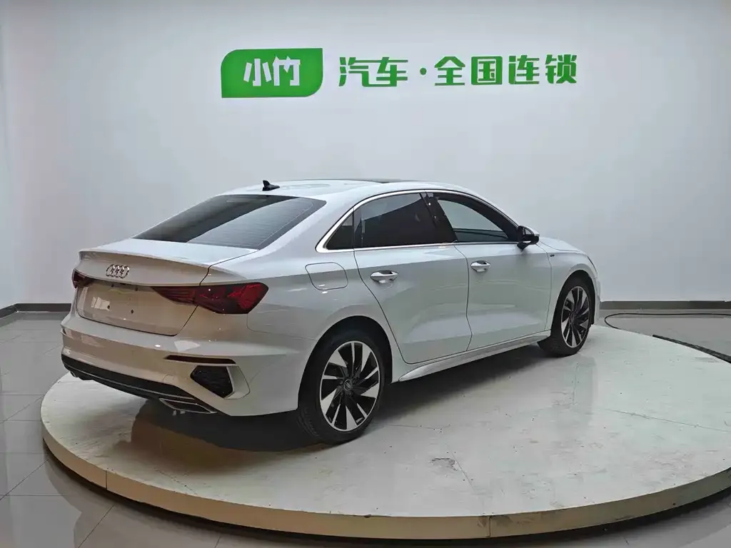 Audi A3 2023 из CN, фото 6