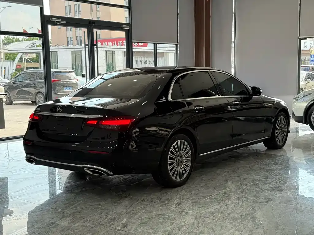Mercedes-Benz E-Class 2023 из CN, фото 2