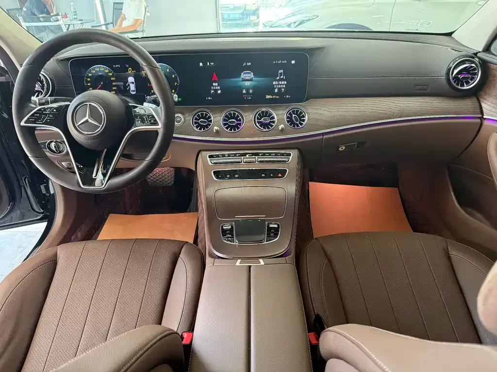 Mercedes-Benz E-Class 2023 из CN, фото 3