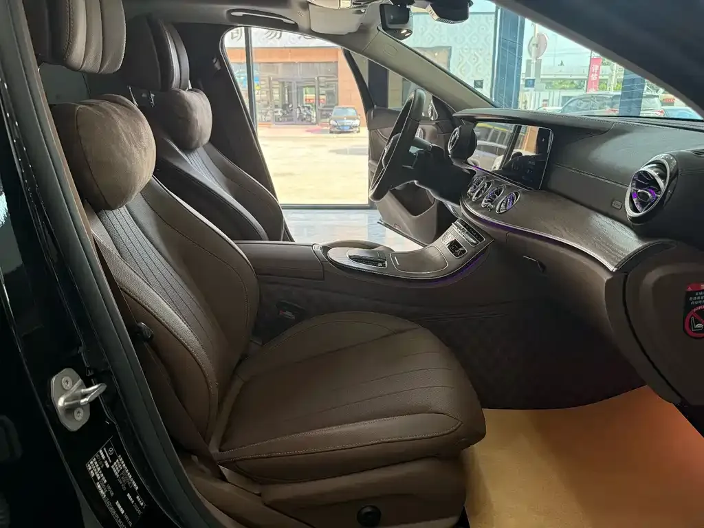 Mercedes-Benz E-Class 2023 из CN, фото 5