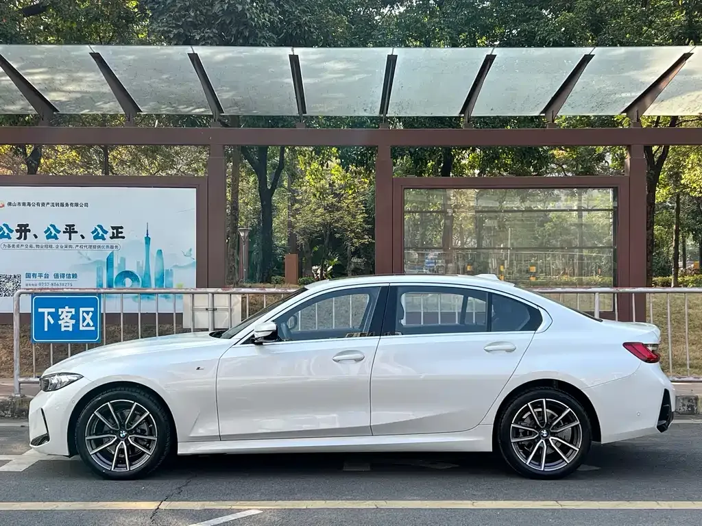 BMW 3 Series — фото 10