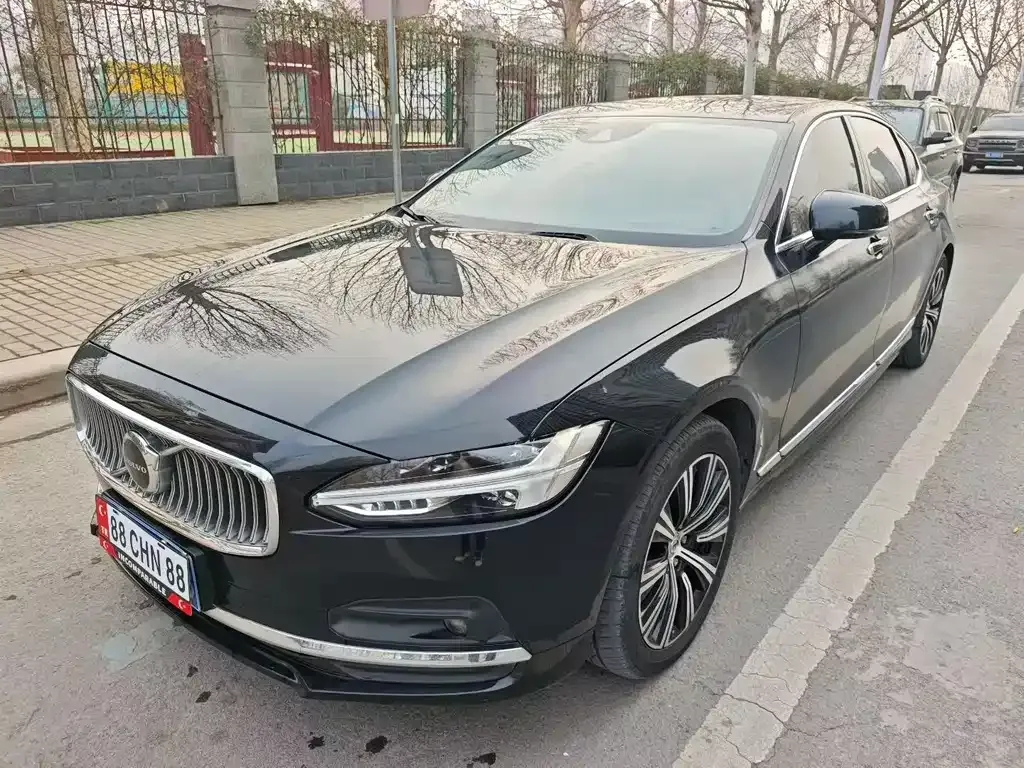 Volvo S90 2021 из CN, фото 1