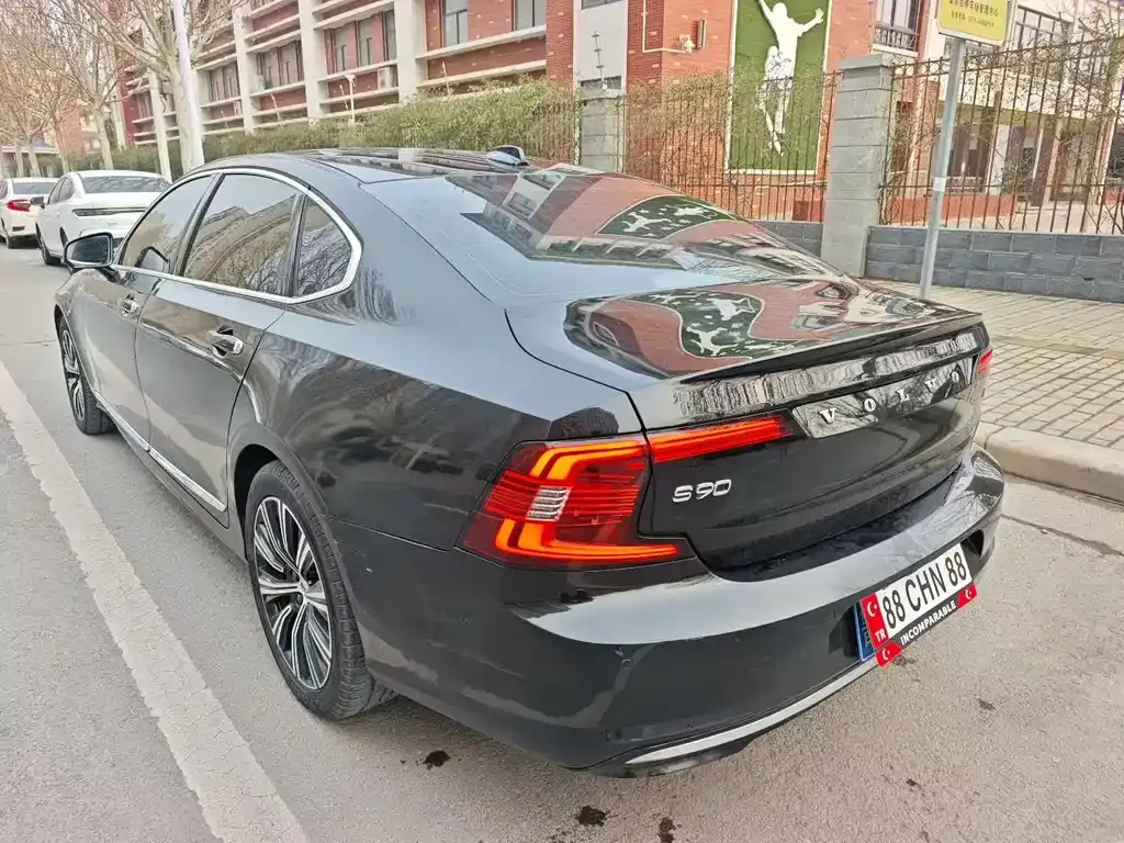 Volvo S90 2021 из CN, фото 3