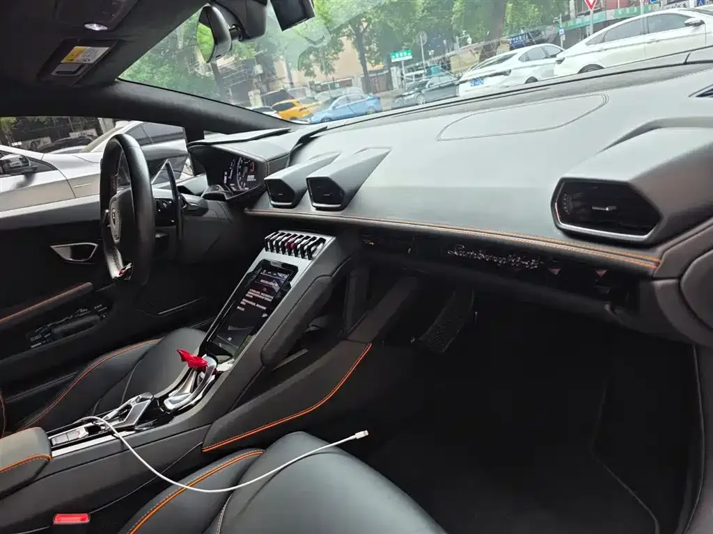 Lamborghini Huracan 2021 из CN, фото 8