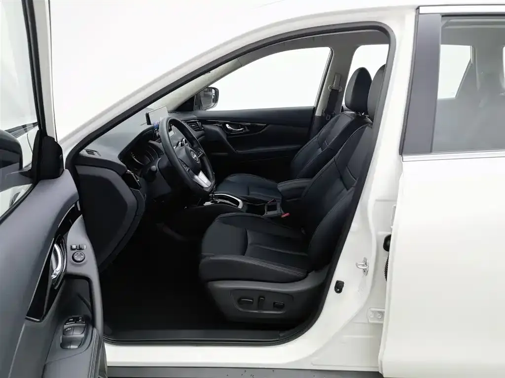 Nissan X-Trail 2025 из CN, фото 2