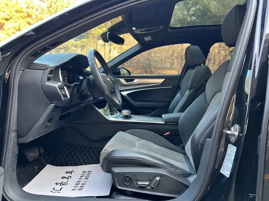 Audi A6L 2024 из CN, фото 9