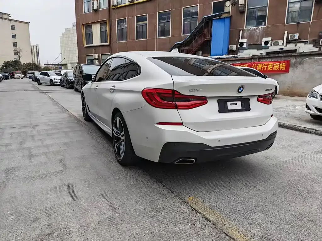 BMW 6 Series GT 2023 из CN, фото 4