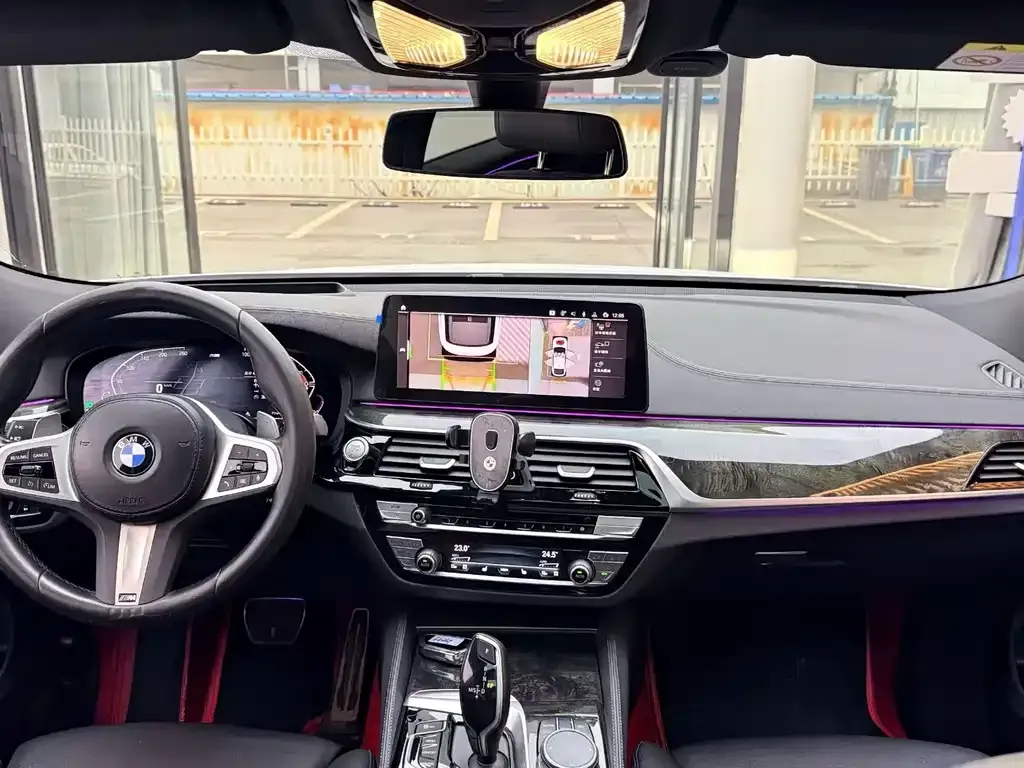 BMW 6 Series GT 2023 из CN, фото 9