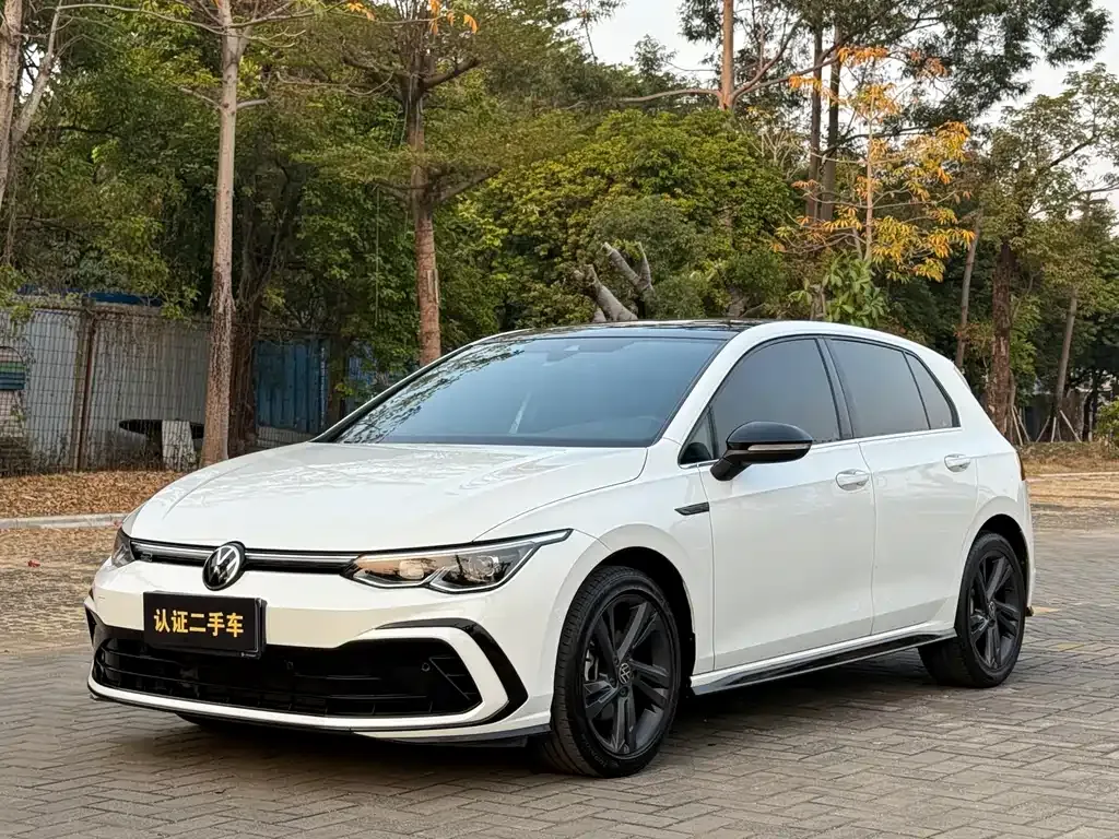 Volkswagen Golf 2022 из CN, фото 1