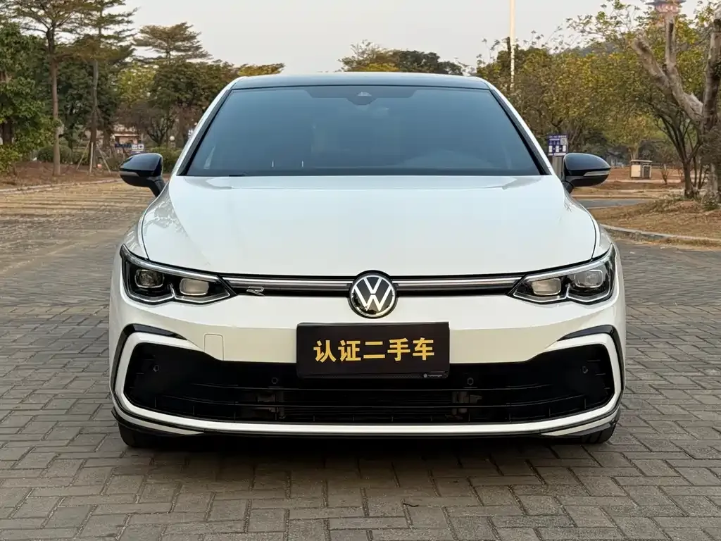 Volkswagen Golf 2022 из CN, фото 3