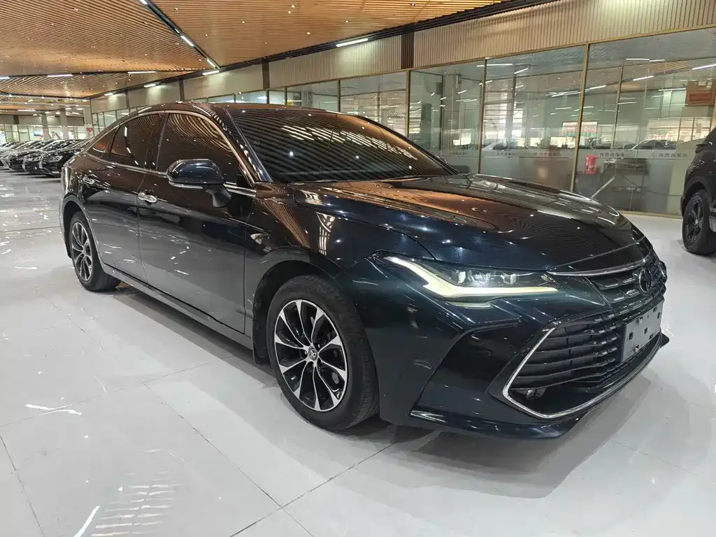 Toyota Avalon 2022 из CN, фото 3
