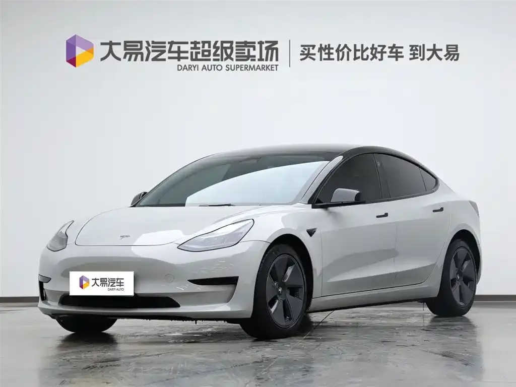 Tesla Model 3 2023 из CN, фото 1