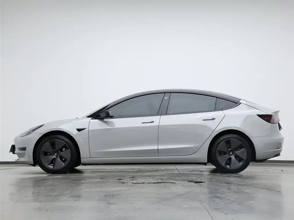 Tesla Model 3 2023 из CN, фото 8