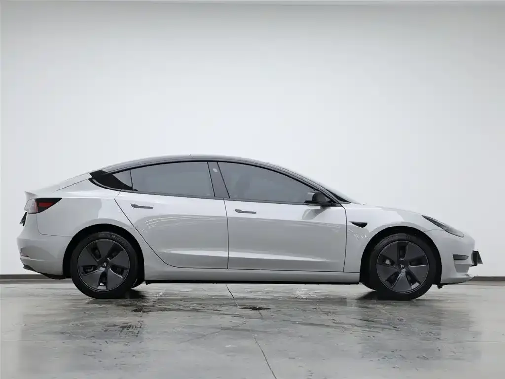 Tesla Model 3 2023 из CN, фото 5