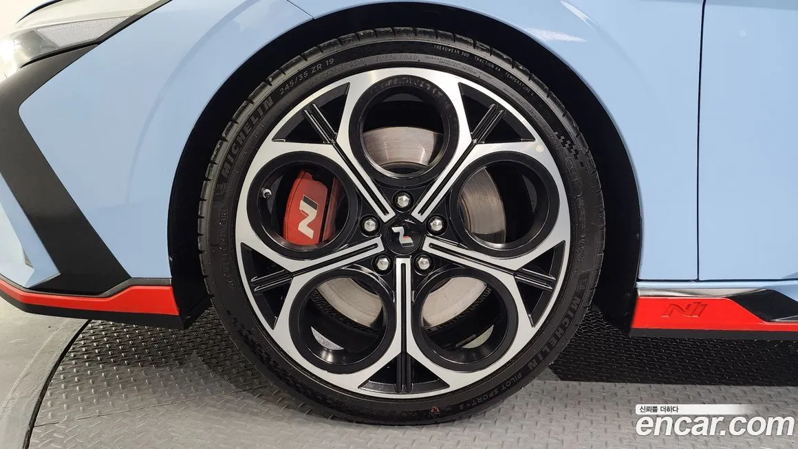 Hyundai AVANTE — фото 2