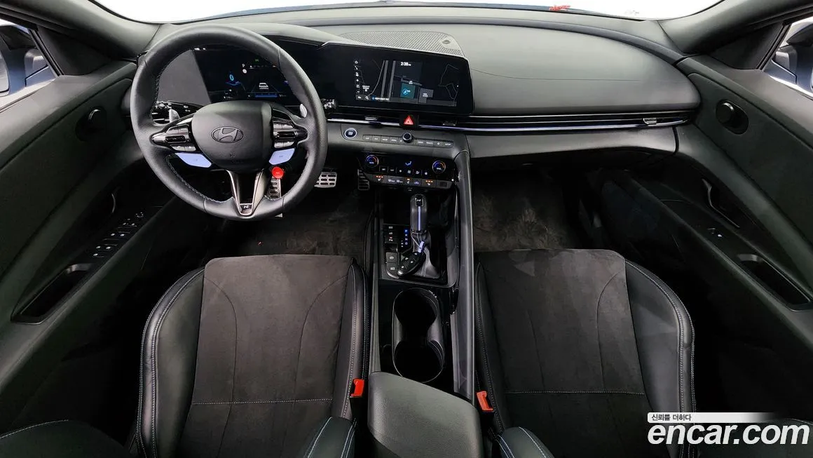 Hyundai AVANTE — фото 3