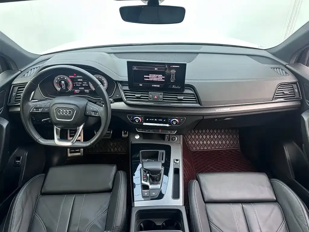 Audi Q5L 2023 из CN, фото 9