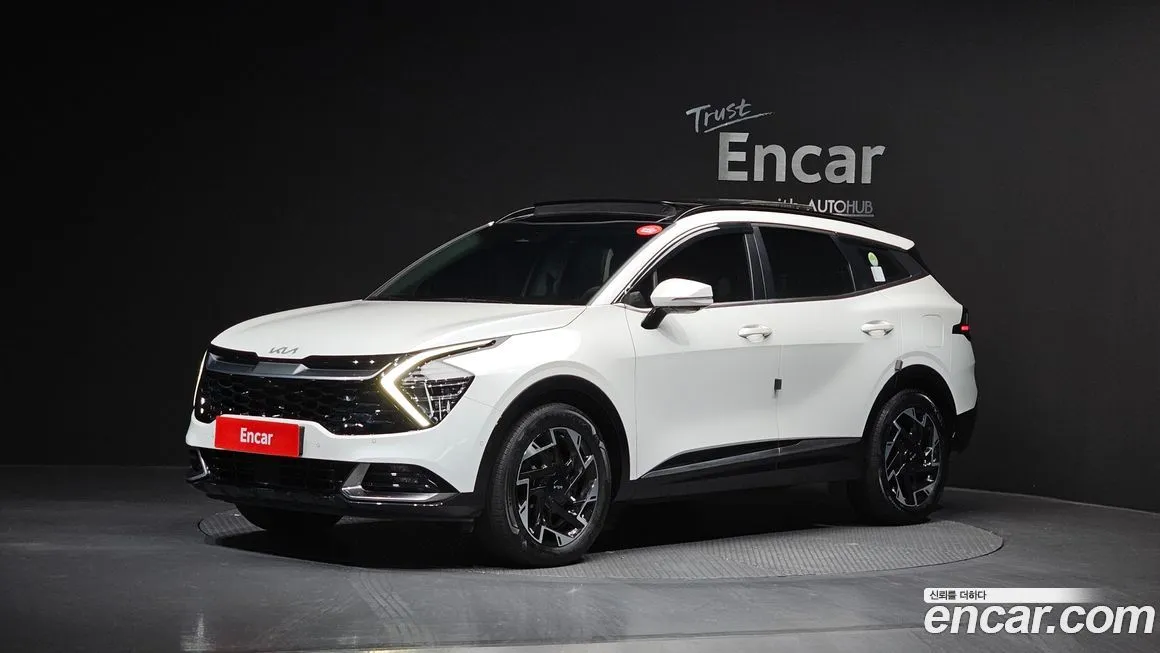 Kia Sportage — фото 1