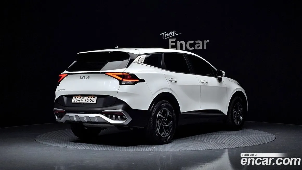 Kia Sportage — фото 6